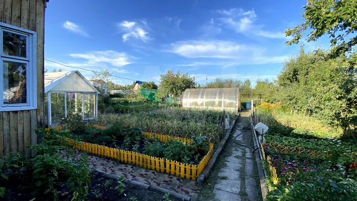 Дача 32 м² на участке 9 сот.