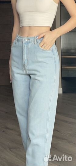 Джинсы светло голубые