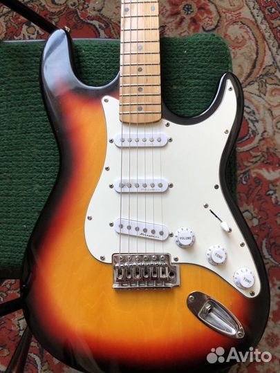 Фендер стратокастер