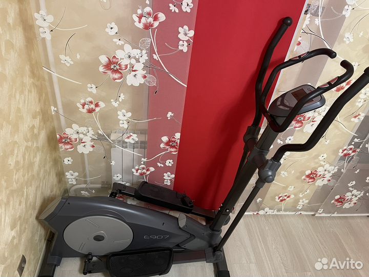 Эллиптический тренажер Carbon