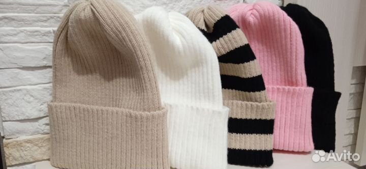 Шапка женская вязаная