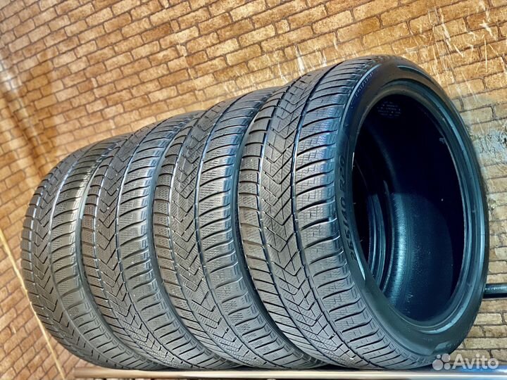 Pirelli Winter Sottozero 3 265/40 R20 104V