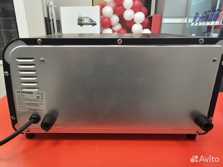 Мини-печь Starwind SMO2042