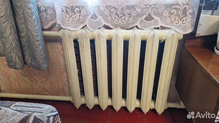 Радиаторы, трубы и эл. котел водяного отопления