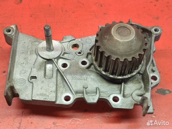 Помпа Renault 1.6 K4M812 Megane Duster Fluence