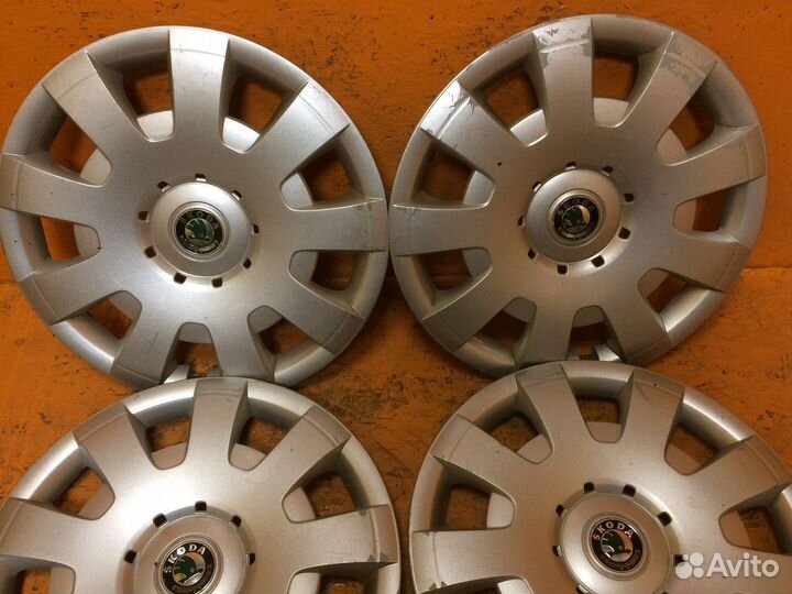 1 шт. Колпаки Skoda 16 диаметр