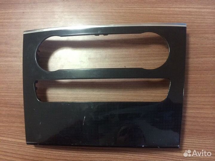 Декоративная накладка Mercedes ML W164