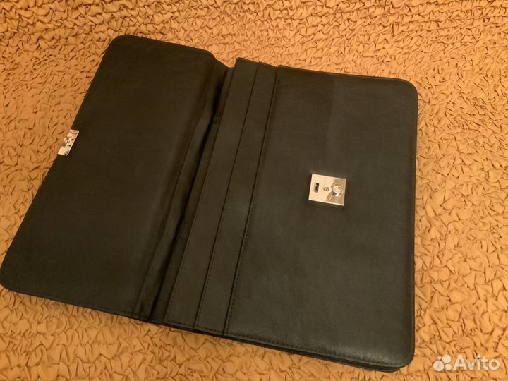 Папка - портфель для студентов