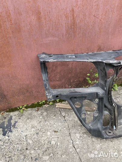 Телевизор Volkswagen Passat B5 1,6