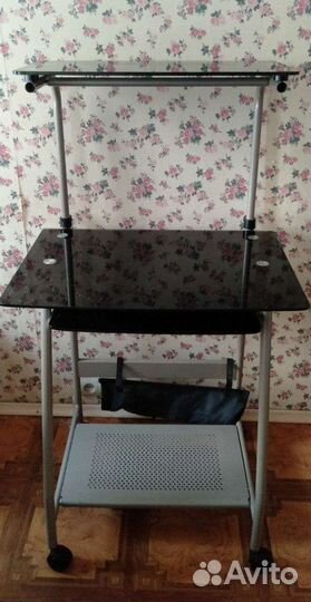 Компьютерный стол стеклянный бу