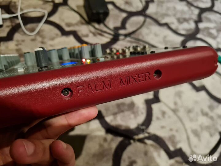 Микшерный пульт