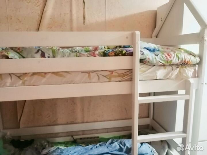 2 ух ярусная кровать с 2 мя ящиками