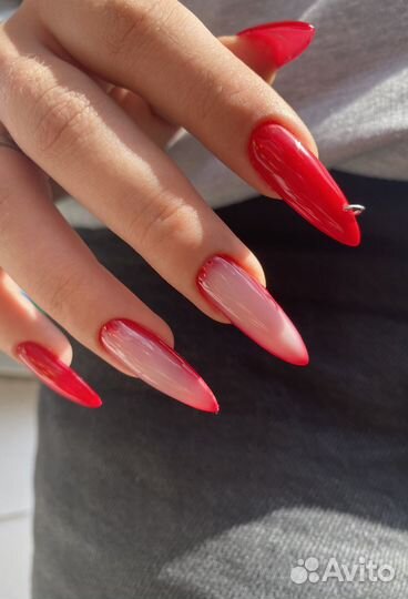 Маникюр и педикюр