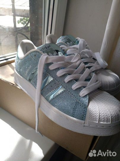 Кроссовки, Adidas