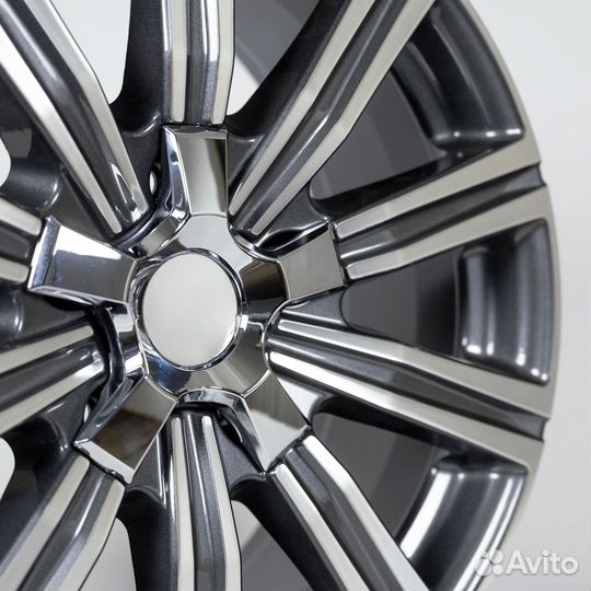 Новые диски R21 на Toyota Land Cruiser 200 5/150