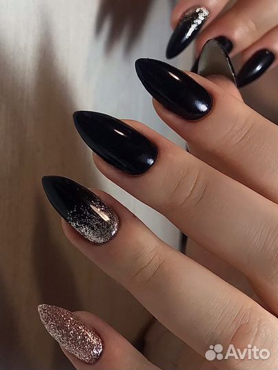 Маникюр и педикюр ЖК цветы