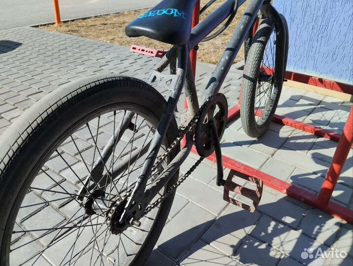 Трюковой велосипед bmx