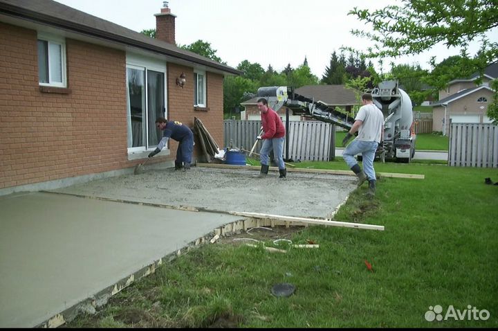 Бетонирование пола и дворов