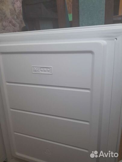 Холодильник новый