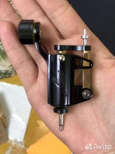 Машинка для татуажа и тату lovi