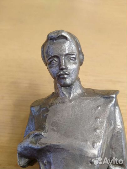 Скульптура Михаил Юрьевич Лермонтов