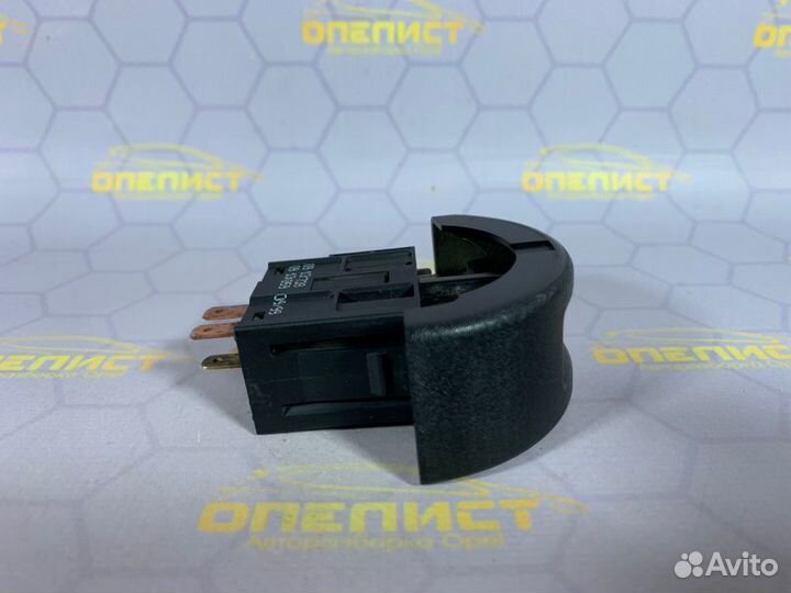 Кнопка аварийки Opel Astra G