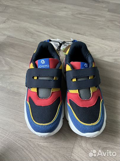 Кроссовки детские 32