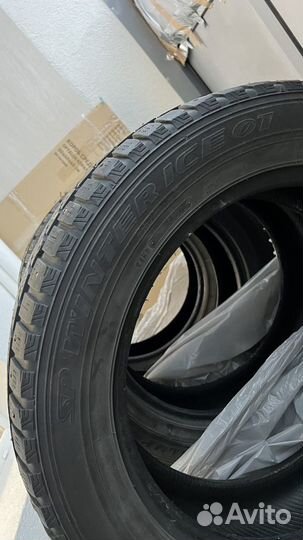 Dunlop SP Winter Ice 07 225/60 R18