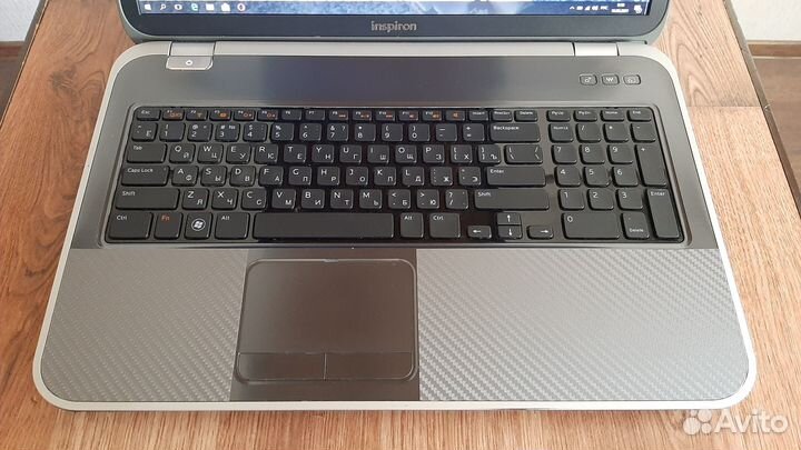 Мощный 17-дюймовый dell n5720 #1027