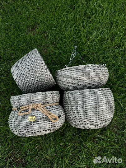 Кашпо из искусственного ротанга