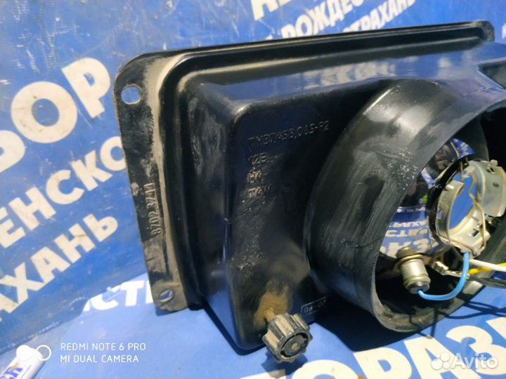 Правая фара УАЗ Симбир 3160 внедорожник умз-421