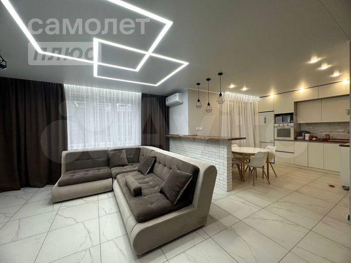 3-к. квартира, 92 м², 7/16 эт.
