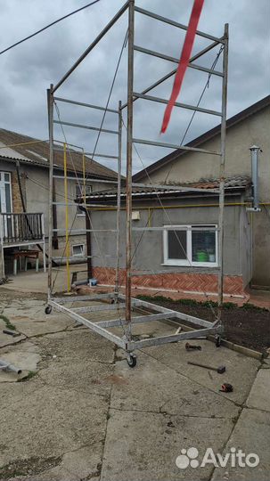 Стойка телескопическая в аренду вышка тура