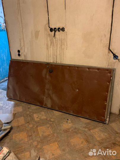 Входная металлическая дверь