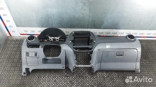 Панель приборов (торпедо) toyota RAV 4 ZCA2 (GBR02