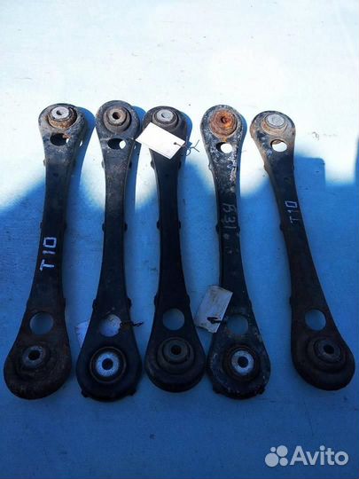 Рычаг задний поперечный 4F0501529C