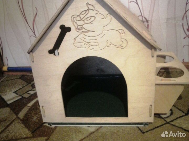 Собачья будка новая