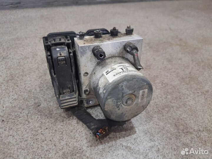 Блок ABS тормозной системы для KIA Optima 3 TF