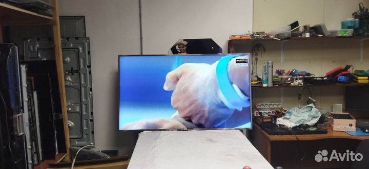 Жк-телевизор Philips 55