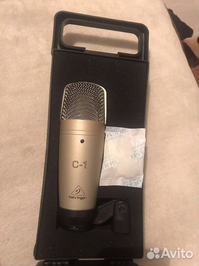 Студийный микрофон behringer c1