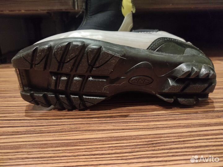 Лыжные ботинки fischer