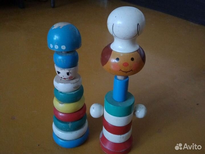 Пирамидки СССР и части к пластмассовой пирамиде