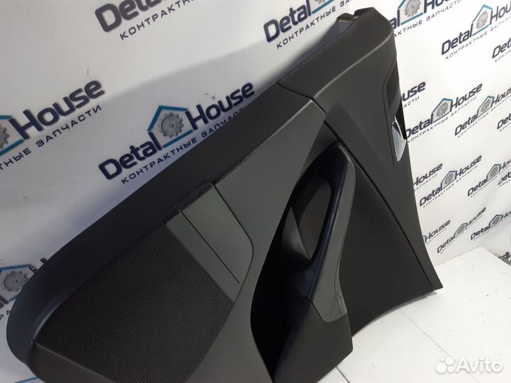 Обшивка двери задняя правая Volkswagen Passat B6