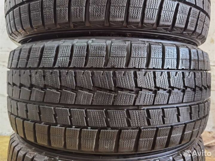 Dunlop Winter Maxx WM01 245/45 R17 98H