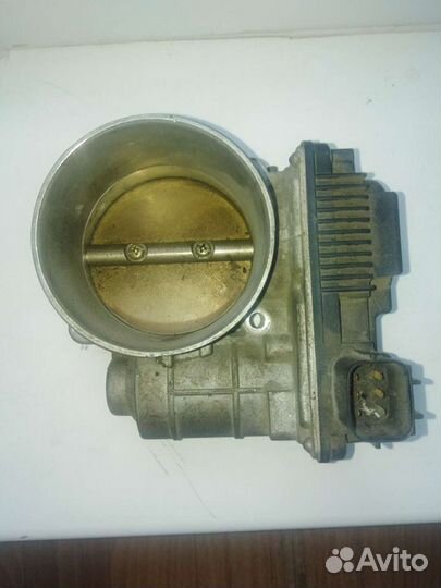 Дроссельная заслонка Nissan