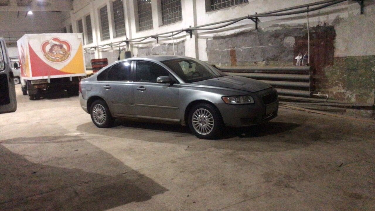 Volvo S40: фото владельца