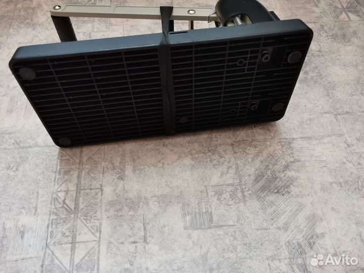 Дырокол KW-trio 952