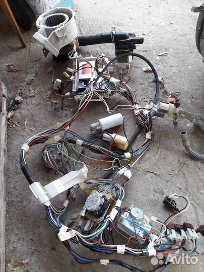 Запчасти на стиральные машины