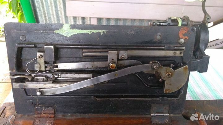 Швейная машинка