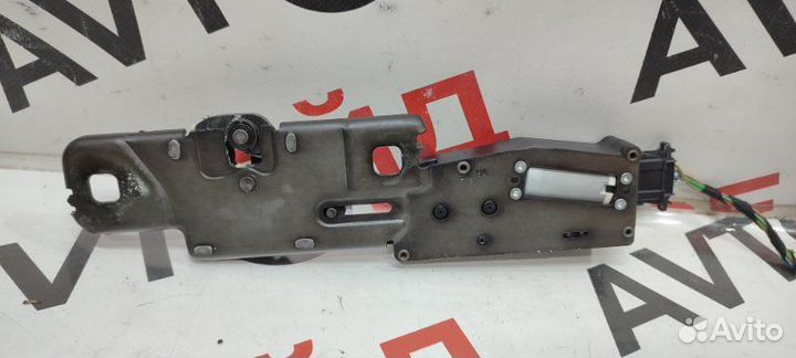 Доводчик двери багажника Audi Q5 8R cncd